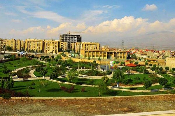 کاهش ۱۰ درصدی قیمت آپارتمان در اندیشه/ خریداران منتظر افت بیشتر قیمت‌ها هستند