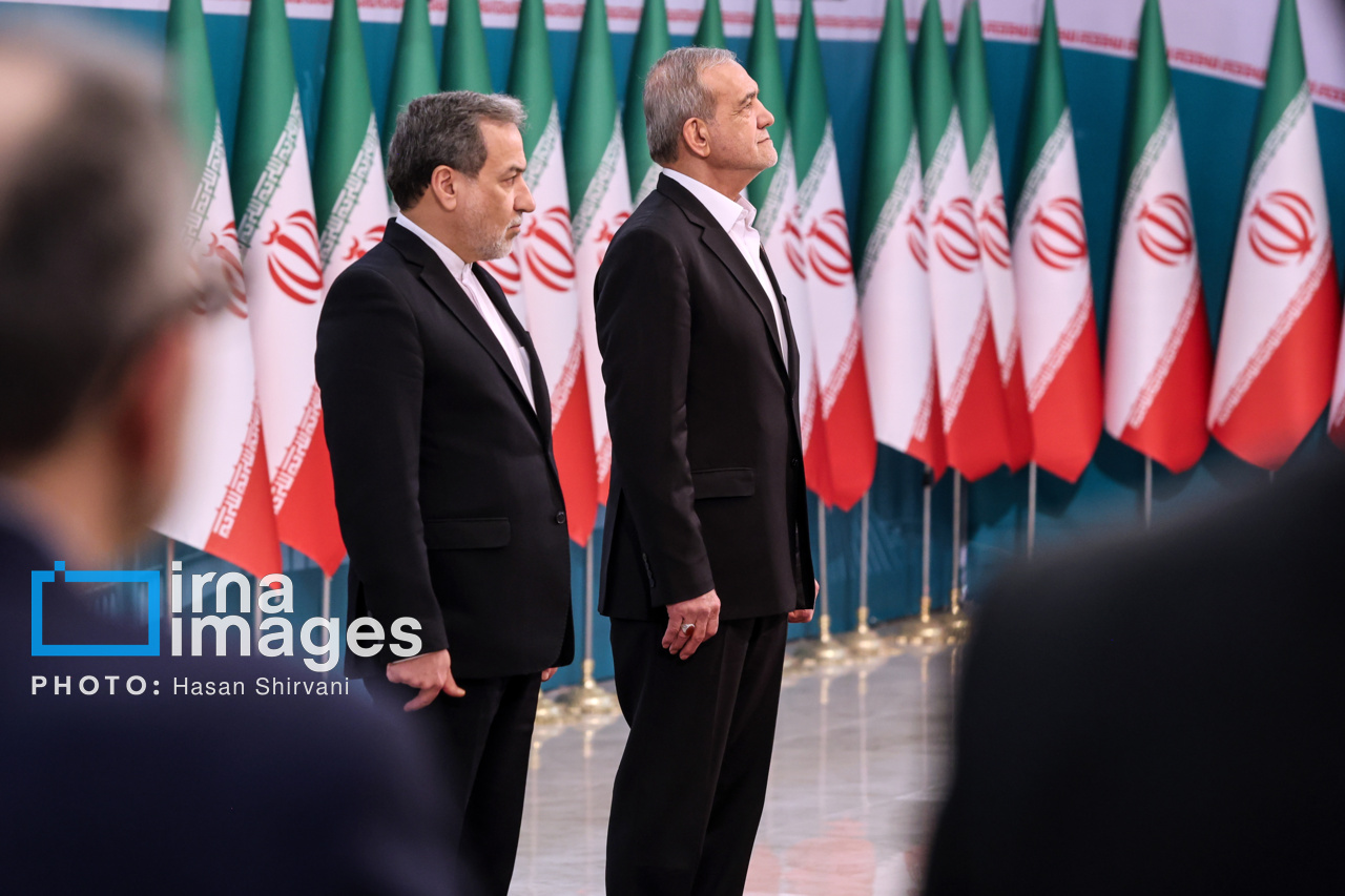 سه مسیر پیش روی سیاست خارجی دولت چهاردهم